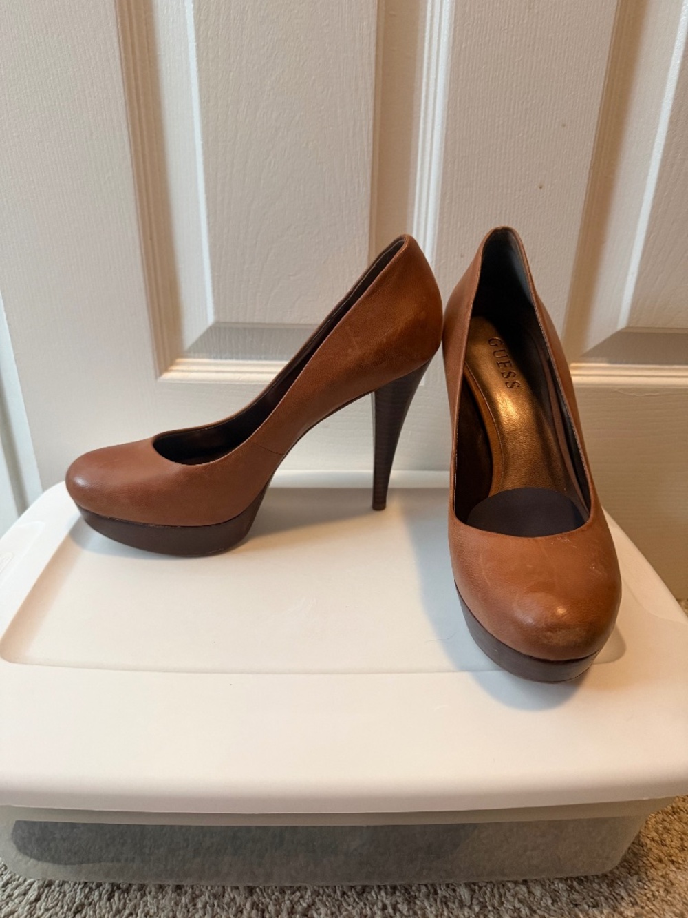 Guess Brown Heel